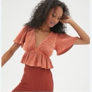 Urban Outfitters Small Orange Velvet Ribbed V-Neck Cropped Smitten Peplum Top